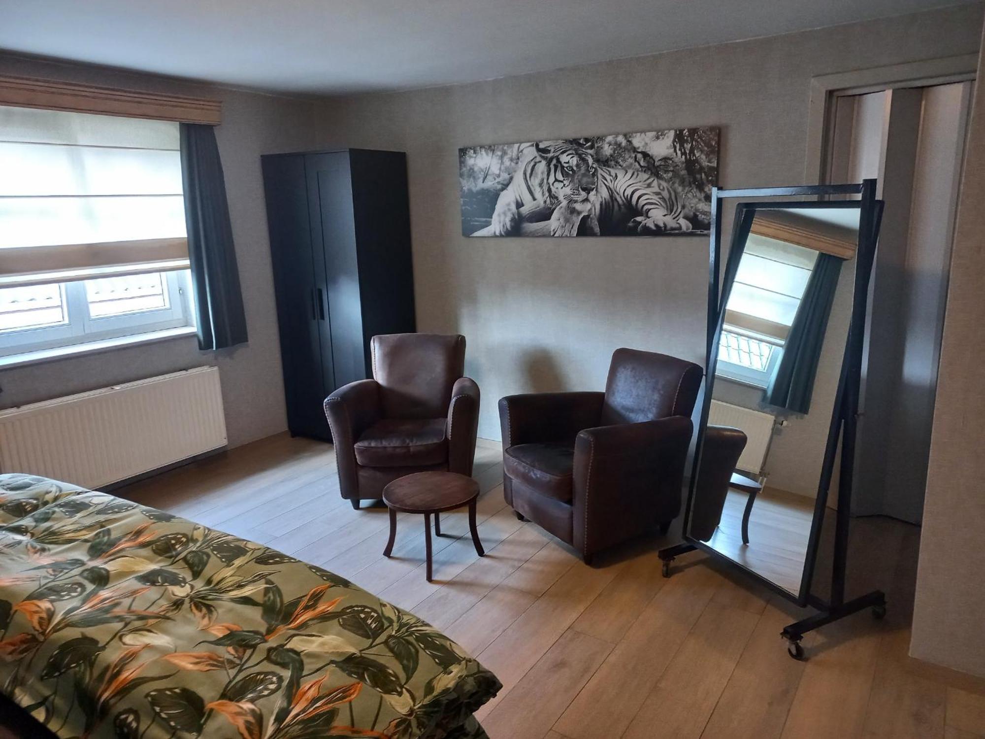 Vakantiewoning Steger Einde Opglabbeek Экстерьер фото