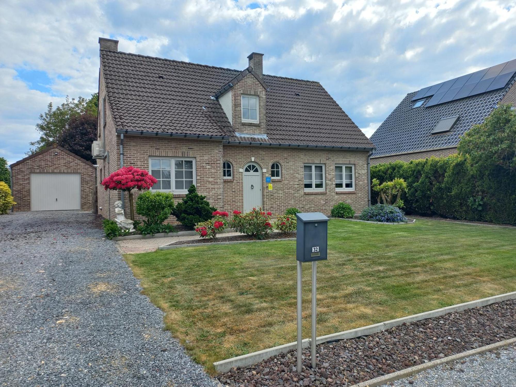Vakantiewoning Steger Einde Opglabbeek Экстерьер фото